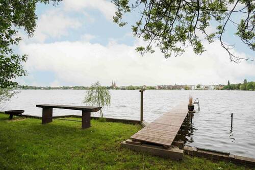 Steg auf dem Grundstück - 5 Zimmer Einfamilienhaus in Neuruppin