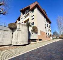 Architektur trifft Individualität – Exklusive Hintereder-Dachgeschosswohnung mit Weitblick - Langen