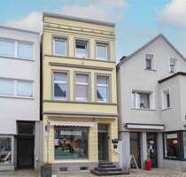 Urban investieren: Wohn- und Geschäftshaus in zentraler Innenstadtlage von Detmold