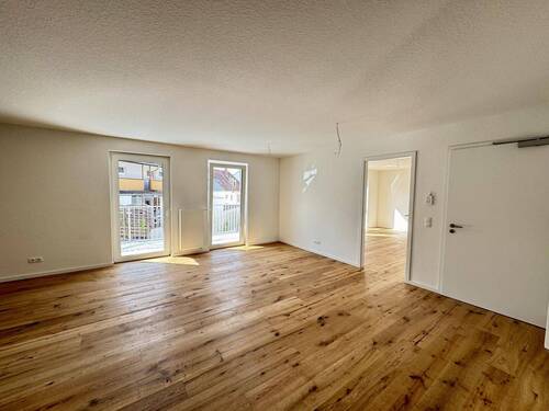 Wohn-/Esszimmer m. integr. Küche - KL-City - Neubau-Erstbezug: Großzügige, lichtdurchflutete 3-Zimmer-Wohnung mit Balkon