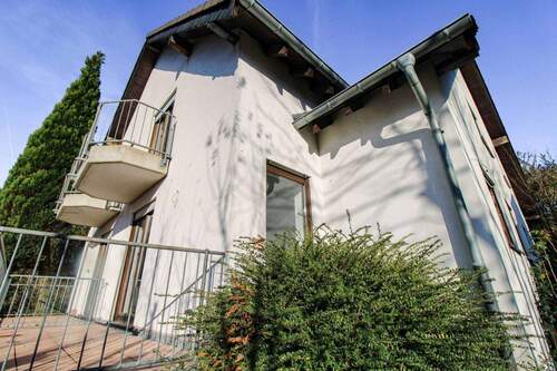 3) seitliche Ansicht ehem. gewerblich genutzte Einheit - 1 Zimmer Mehrfamilienhaus, Wohnhaus in Remscheid