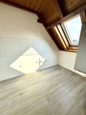 Küche - 4 Zimmer Etagenwohnung in Kaiserslautern