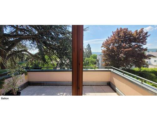 Balkon - 5 Zimmer Etagenwohnung in Stuttgart