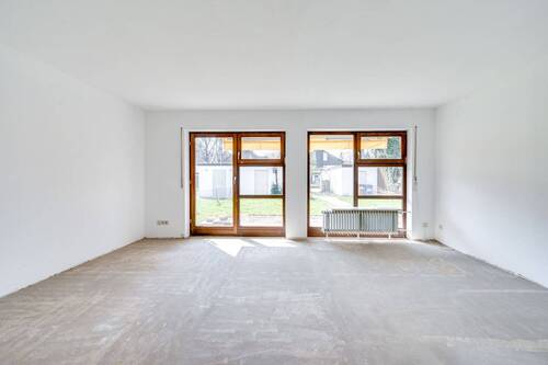 Wohnbereich - 5 Zimmer Reihenendhaus in München