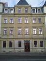 Straßenansicht - Gemütliche 2-Zimmer-Oase mit Terrasse und Gartenanteil