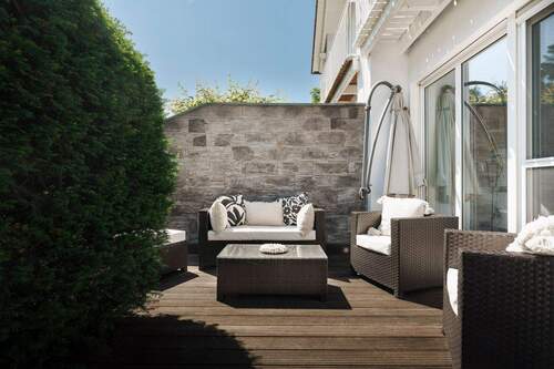 Terrasse mit Sitzecke - 