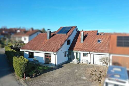 Außenansicht - 9 Zimmer Einfamilienhaus zum Kaufen in Hechingen