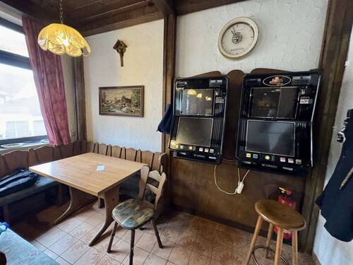 mit Spielautomaten - 