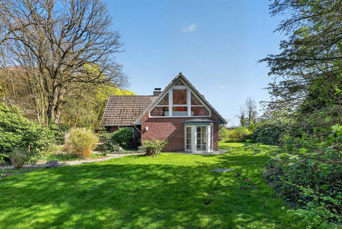 6V7A1317 - Wohnen ohne Grenzen: Ihr Haus in absoluter Alleinlage mit Platz für zwei Familien!