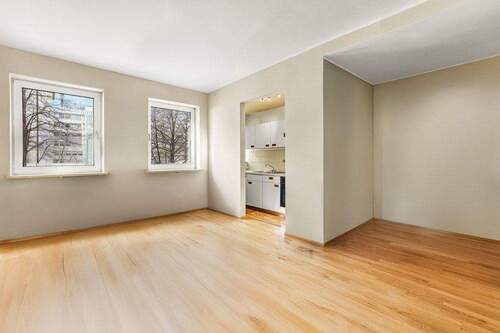 Wohn-/Schlafzimmer - 1 Zimmer Etagenwohnung zum Kaufen in München