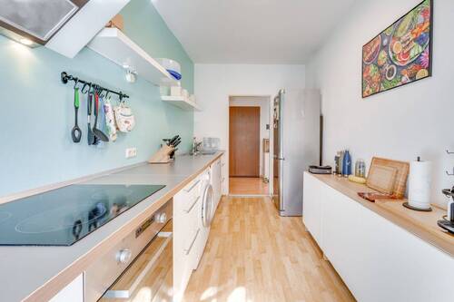 Kueche - 2 Zimmer Etagenwohnung in München