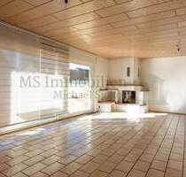 *** Charmante 4-Zimmer-Hochparterre-Wohnung mit Terrasse und Garten *** - Lampertheim / Hofheim