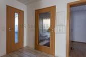 Wohnungseingang - 4 Zimmer Etagenwohnung zum Kaufen in Lampertheim / Hofheim