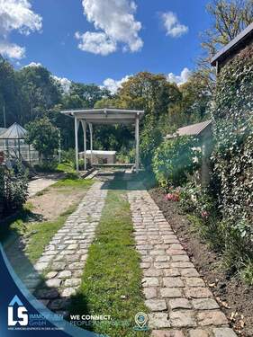 Blick auf deie Einfahrt - 