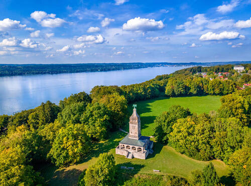 Bismarckturm - Doppelhaushälfte mit 219,10 m&sup2; in Berg zum Kaufen