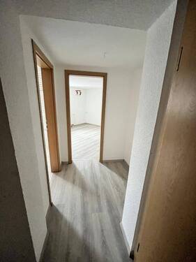 Flur (2) - 