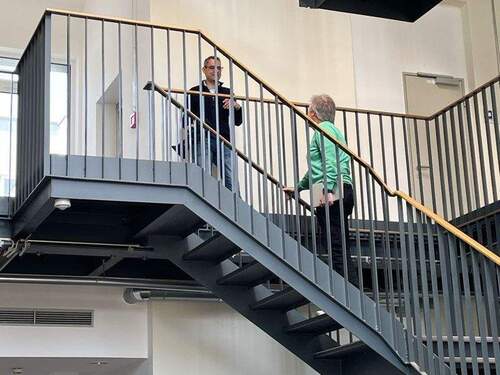 Treppenhaus - Büro mit 4,00 m&sup2; in Neuss zur Miete