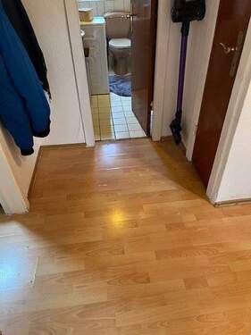 Flur-Bad-Abstellraum - 