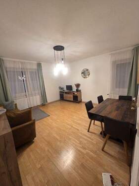 Wohnzimmer - 3 Zimmer Etagenwohnung in Bochum