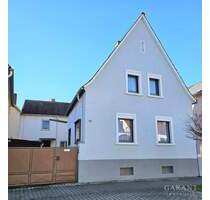 * Zwei Häuser mit großem Grundstück und viel Potential! * - Haßloch