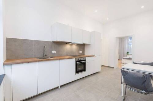 Bild 1 - Frisch renovierte, vermietete Wohnung in Köln