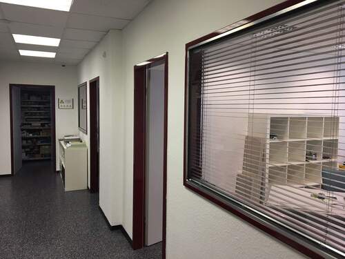 Flur - Büro in Würselen zur Miete