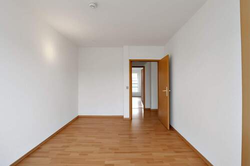 Beispielbild Wohnzimmer und Diele - 