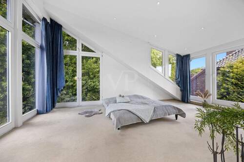 Elternschlafzimmer im OG. - 