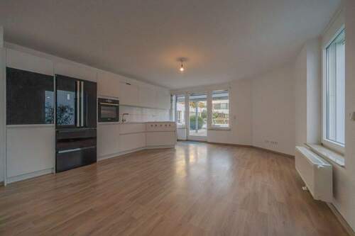 Küche / Wohnbereich - 