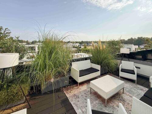 Sitzmöglichkeit mit Ausblick - 4 Zimmer Reihenmittelhaus zum Kaufen in Potsdam