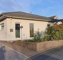 Moderner Bungalow im Taunus - 619.000,00&nbsp;EUR Kaufpreis, ca.&nbsp; 124,00&nbsp;m&sup2;&nbsp;Wohnfl&auml;che in Schmitten (PLZ: 61389) Oberreifenberg