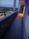 Balkon bei Dämmerung 2 - 