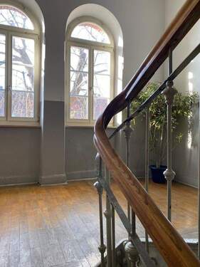 Treppenhaus - 4 Zimmer Etagenwohnung zum Kaufen in Bamberg