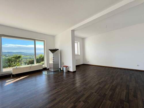 Wohnen und Essen - 3 Zimmer Terrassenwohnung zum Kaufen in Gelnhausen