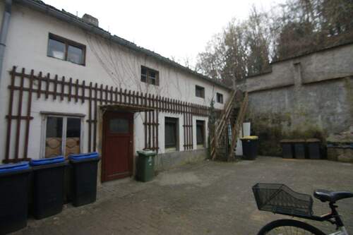 Nebengelass - 2 Zimmer Mehrfamilienhaus, Wohnhaus in Meißen