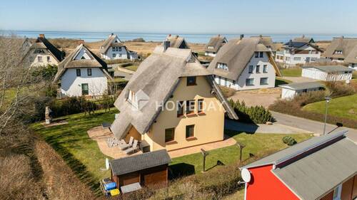 Außenansicht Drohne 9 - Küstenhaus als Wohlfühloase mit Kamin, Sauna und sonniger Terrasse in ruhiger Strandnähe