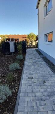 Zweiter Hauszugang - 3 Zimmer Etagenwohnung in Homburg