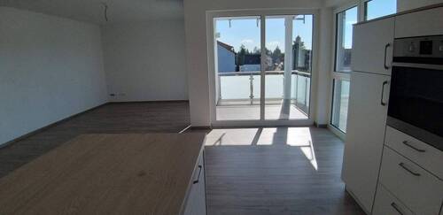 Wohnzimmer mit Essbereich - 