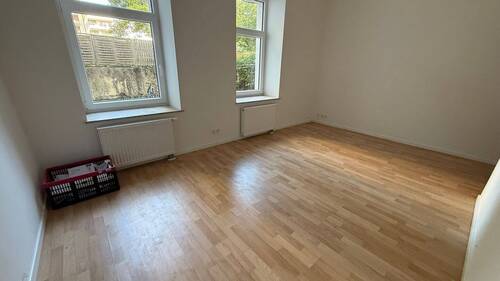 Wohnzimmer - 2 Zimmer Etagenwohnung in Chemnitz