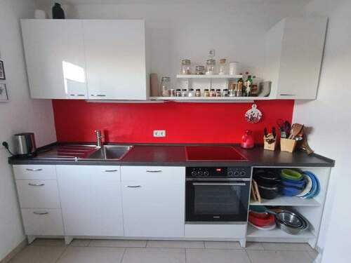 Ablöse für die Einbauküche € 500,00 - 3 Zimmer Etagenwohnung zur Miete in Gochsheim