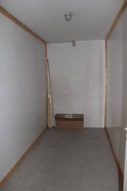 Keller Raum - 