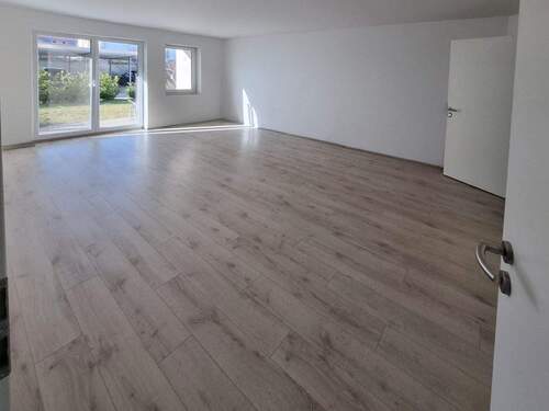 Wohnzimmer - Etagenwohnung mit 98,20 m&sup2; in Braunschweig zum Kaufen