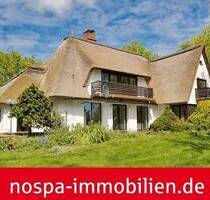 Exklusives Reetdachanwesen in idyllischer Lage Tatings