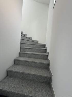 Treppe z Keller - 