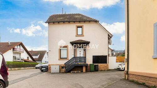 Außenansicht 2 - 6 Zimmer Reihenendhaus in Lahr/Schwarzwald