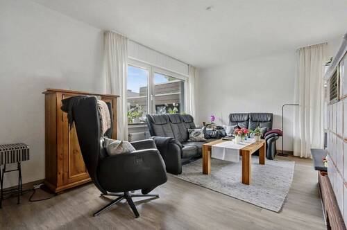 Haupthaus (Wohn- und Essbereich 28,88 m²) - Mehrfamilienhaus, Wohnhaus mit 175,10 m&sup2; in Rheine zum Kaufen