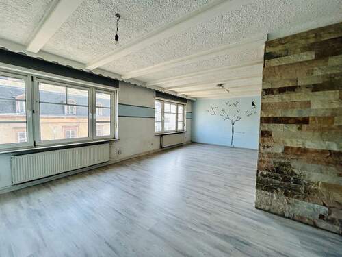 Wohn- und Essbereich der Wohnung im 1.OG - 