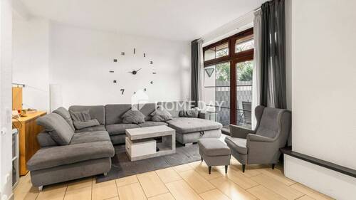 1. OG Wohnzimmer 1 - 