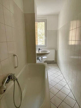 Bad - Beispielfoto aus der Wohnung darunter - 