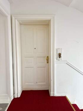 Wohnungseingang - 2 Zimmer Etagenwohnung in Berlin